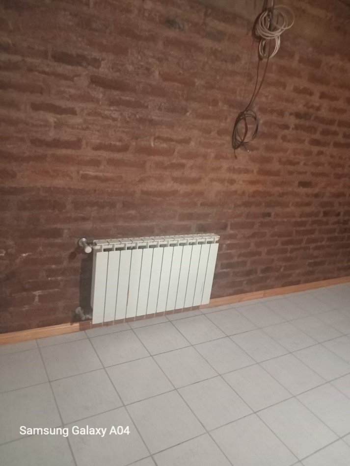 Se vende casa con pileta en villa bordeu