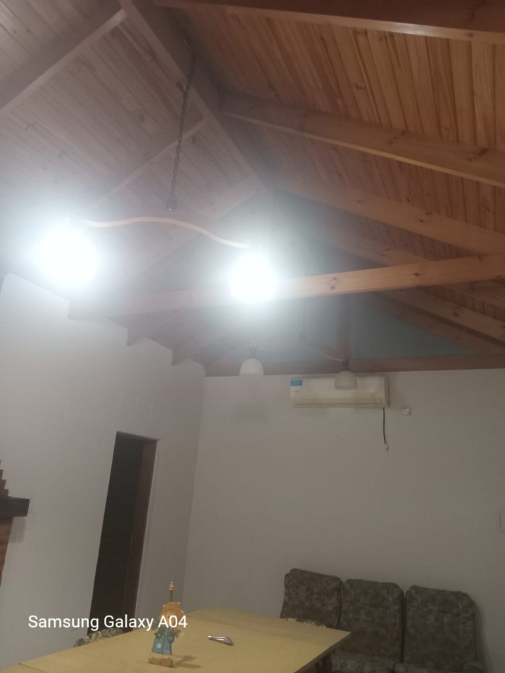 Se vende casa con pileta en villa bordeu