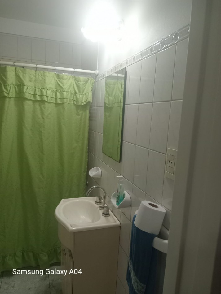 Se vende casa con pileta en villa bordeu
