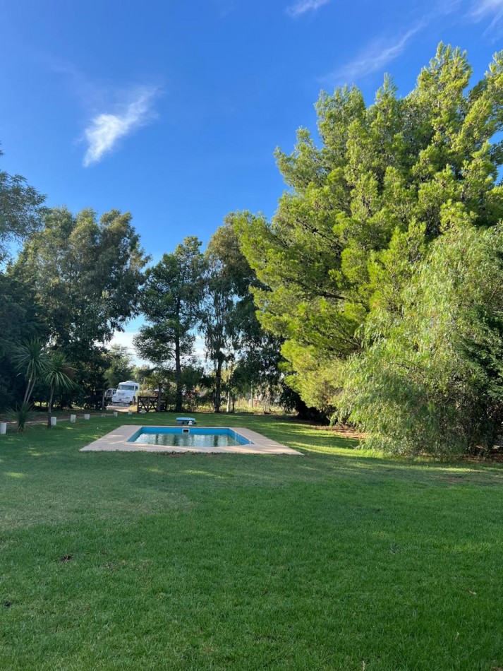 Se vende casa con pileta en villa bordeu