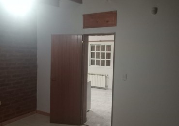Se vende casa con pileta en villa bordeu
