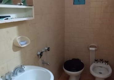 Se vende casa interna barrio Pedro pico