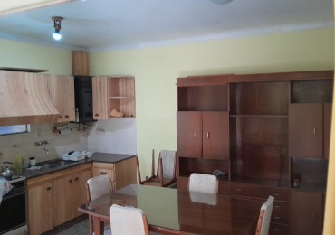 Se vende casa interna barrio Pedro pico