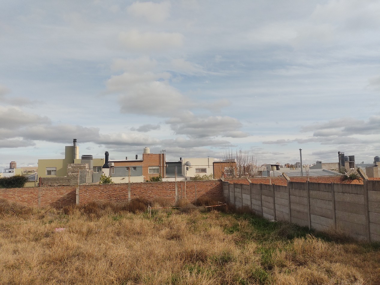 Terreno en venta en bahia blanca  con escritura 