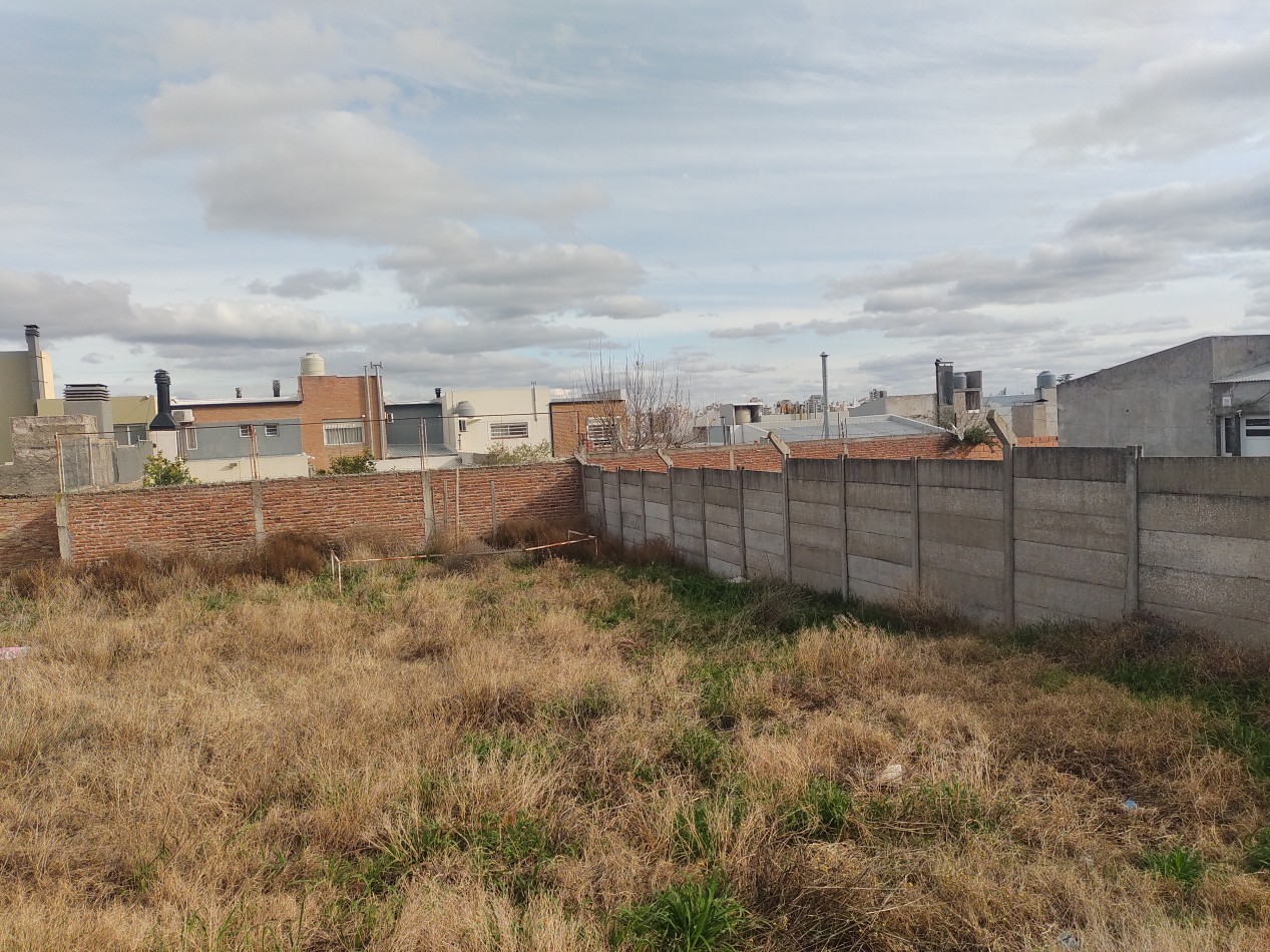 Terreno en venta en bahia blanca  con escritura 