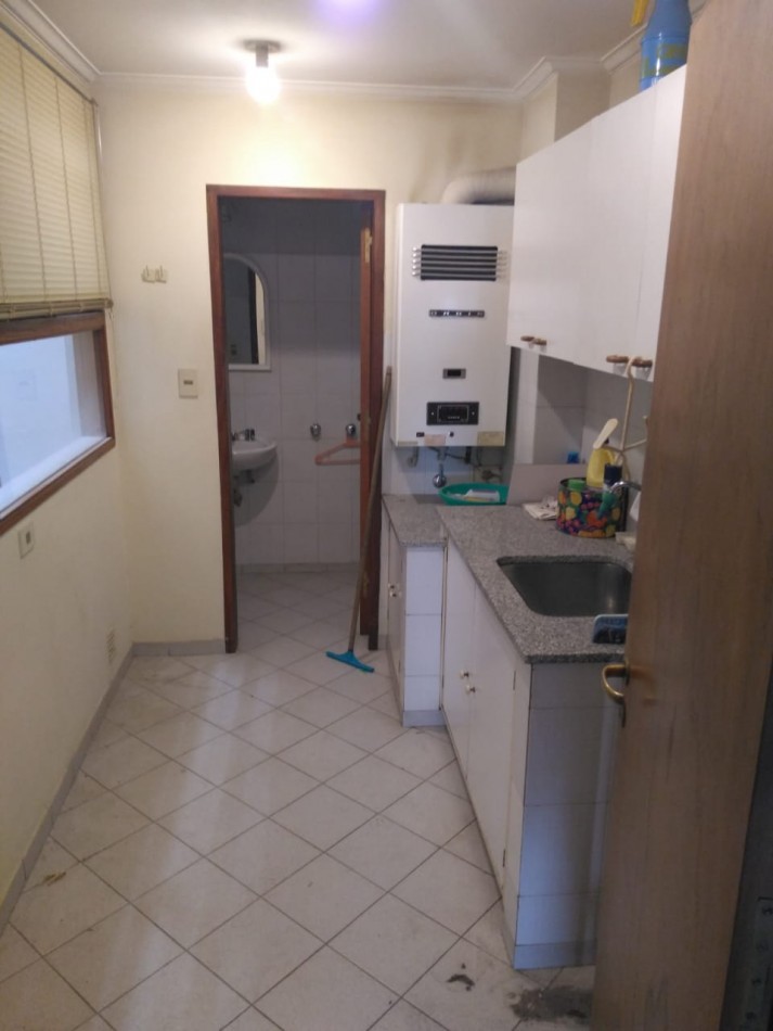 Venta de departamento Premium Piso entero  en bahia blanca con 2 cocheras y baulera